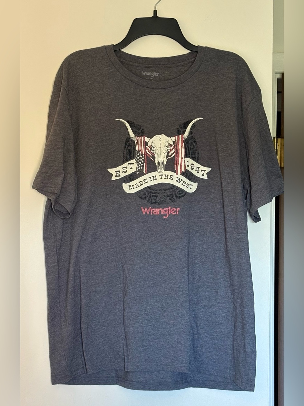 Wrangler Men's Charcoal Heather Grey Steerhead Graphic T-Shirt - Size XL